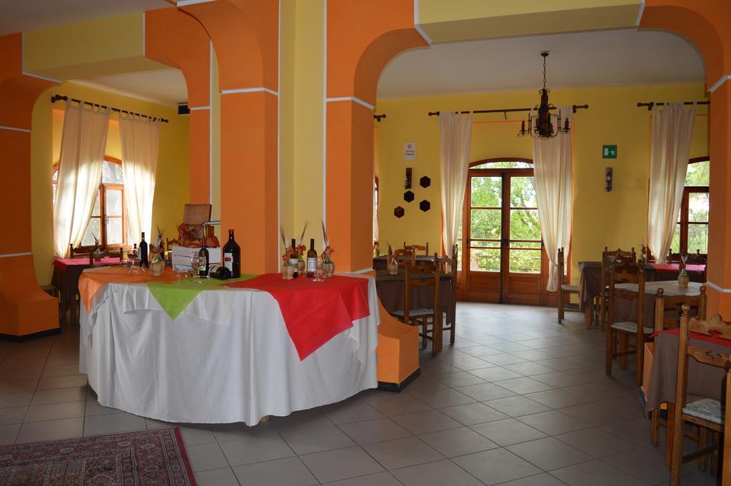 Hotel Il Poggetto Кастеллина-Мариттима Экстерьер фото