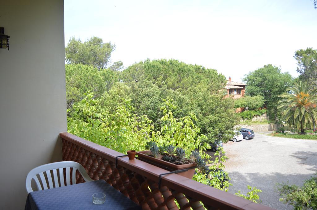 Hotel Il Poggetto Кастеллина-Мариттима Экстерьер фото
